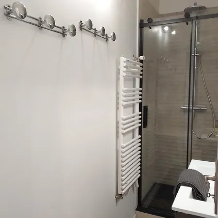 بيت للعطل Charmy *