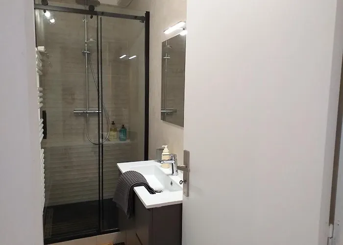 Charmy Holiday home Granville