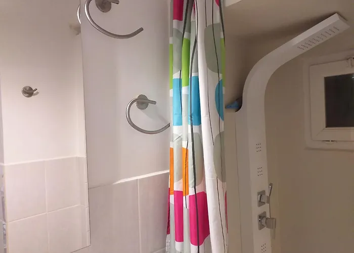 בית נופש Charmy גראנוויל