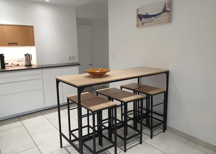 Charmy Holiday home Granville